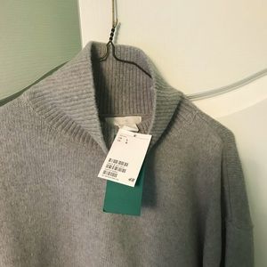 Grey Turtle Neck Sweater. NEVER WORN.